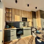 Easy Rent- Szeligowskiego 211 Chodzki Residence, Free Parking, 24h Check-in *