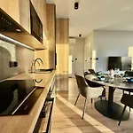 Easy Rent- Szeligowskiego 211 Chodzki Residence, Free Parking, 24h Check-in *