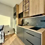Easy Rent- Szeligowskiego 211 Chodzki Residence, Free Parking, 24h Check-in *