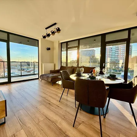 Easy Rent- Szeligowskiego 211 Chodzki Residence, Free Parking, 24h Check-in Lägenhet *