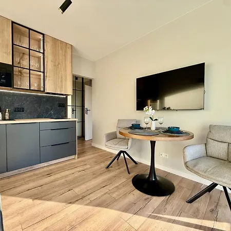 Easy Rent- Szeligowskiego 211 Chodzki Residence, Free Parking, 24h Check-in Appartement