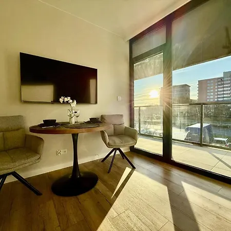 Easy Rent- Szeligowskiego 211 Chodzki Residence, Free Parking, 24h Check-in