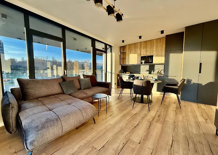 Easy Rent- Szeligowskiego 211 Chodzki Residence, Free Parking, 24h Check-in Lägenhet *