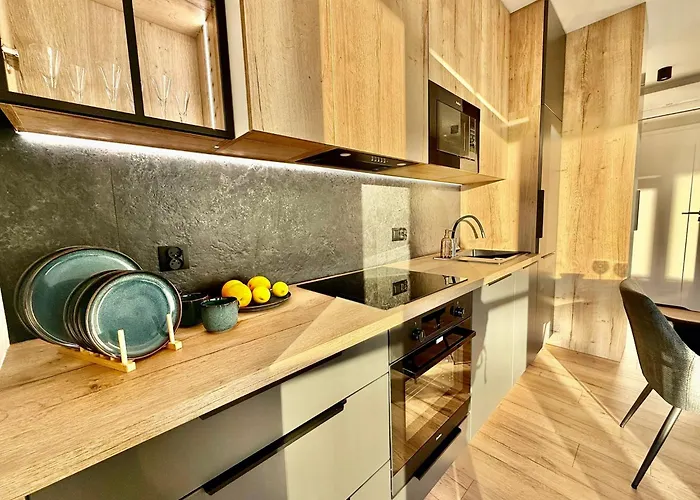 Easy Rent- Szeligowskiego 211 Chodzki Residence, Free Parking, 24h Check-in *