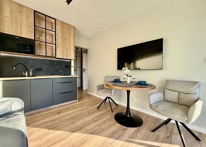 Easy Rent- Szeligowskiego 211 Chodzki Residence, Free Parking, 24h Check-in Lägenhet