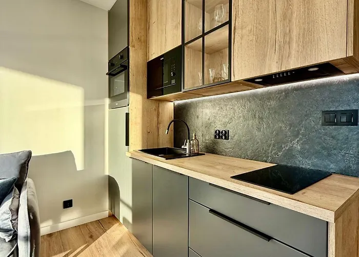 Easy Rent- Szeligowskiego 211 Chodzki Residence, Free Parking, 24h Check-in *